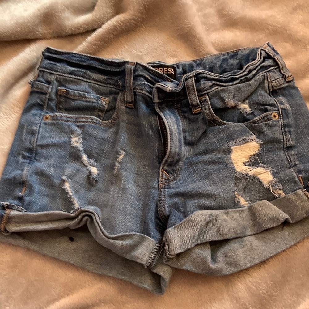 Express Low rise jean shorts